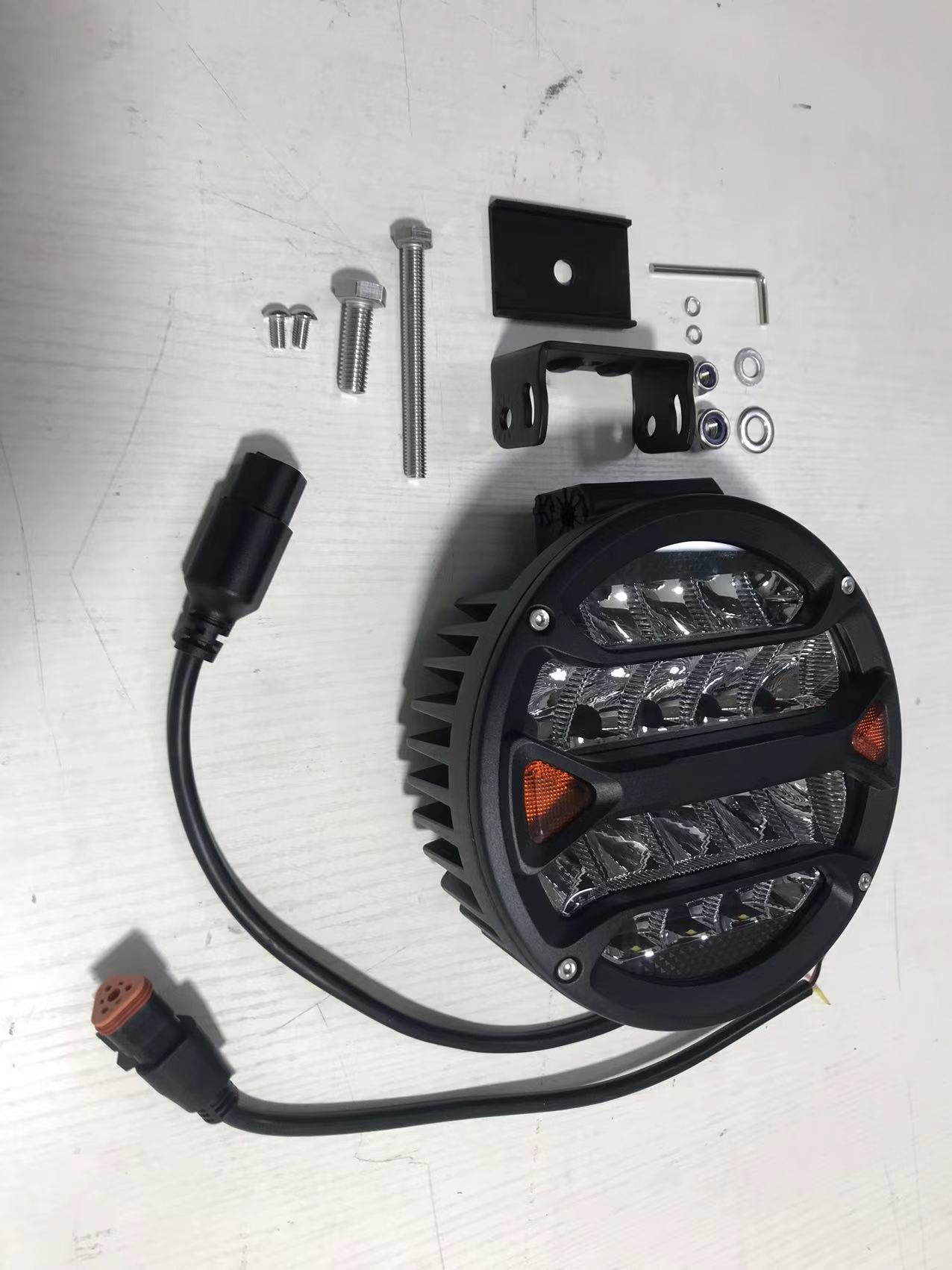Himalaya LED Maglenka 7" Spot 10-30 V 5700 K