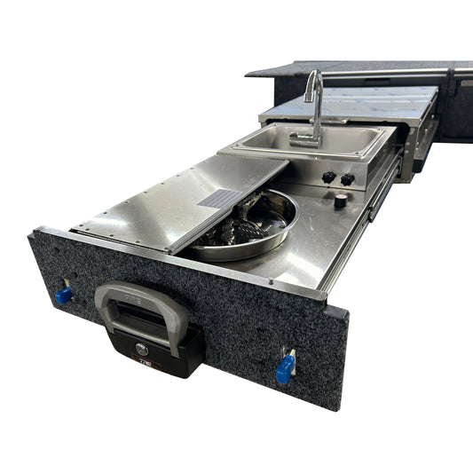 TRE Ladica prtljažnika  i Set Kuhinja + 2 stola (vodena pumpa) (Copy)