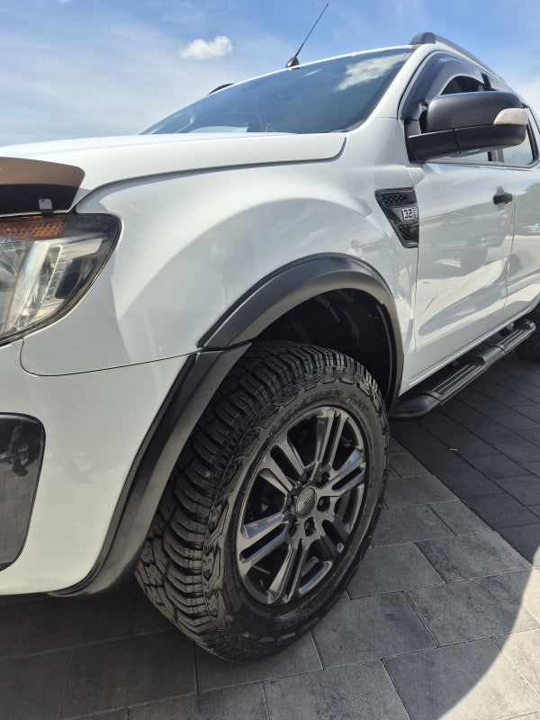 Himalaya Rubnici Blatobrana PVC  Ford Ranger T6/T7/T8 2012-2021